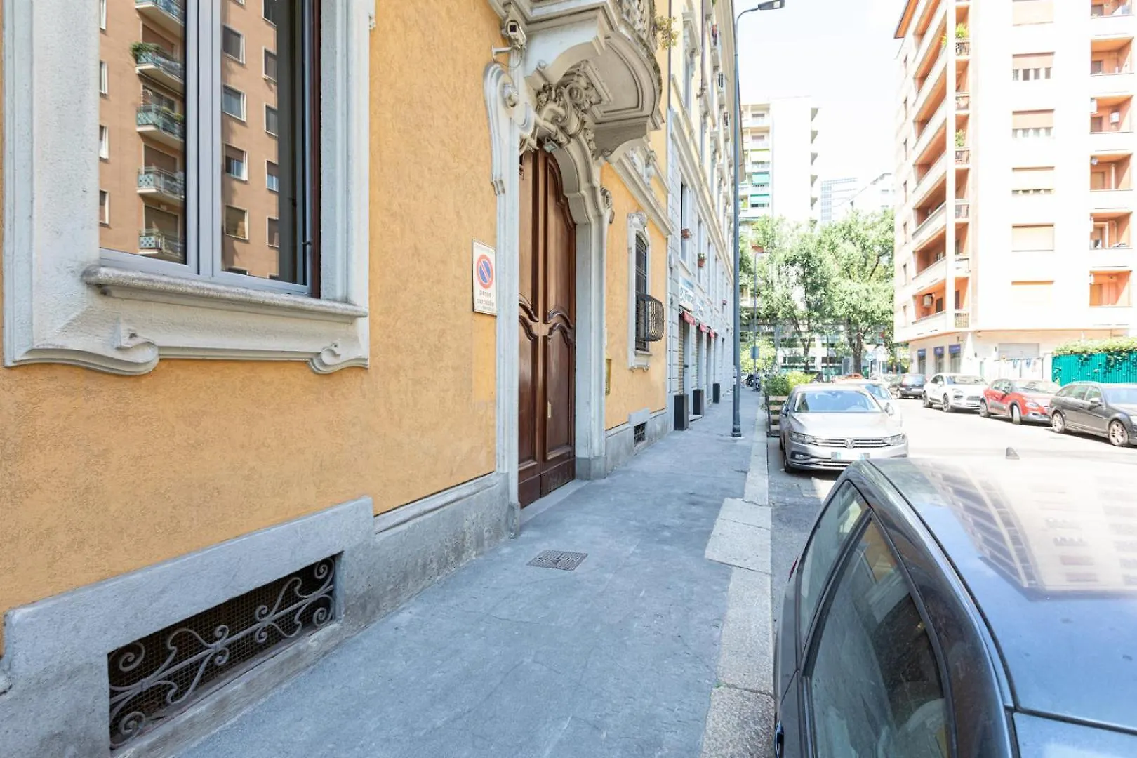 Centrale Suite With Balcony - Top Collection Milan Italy