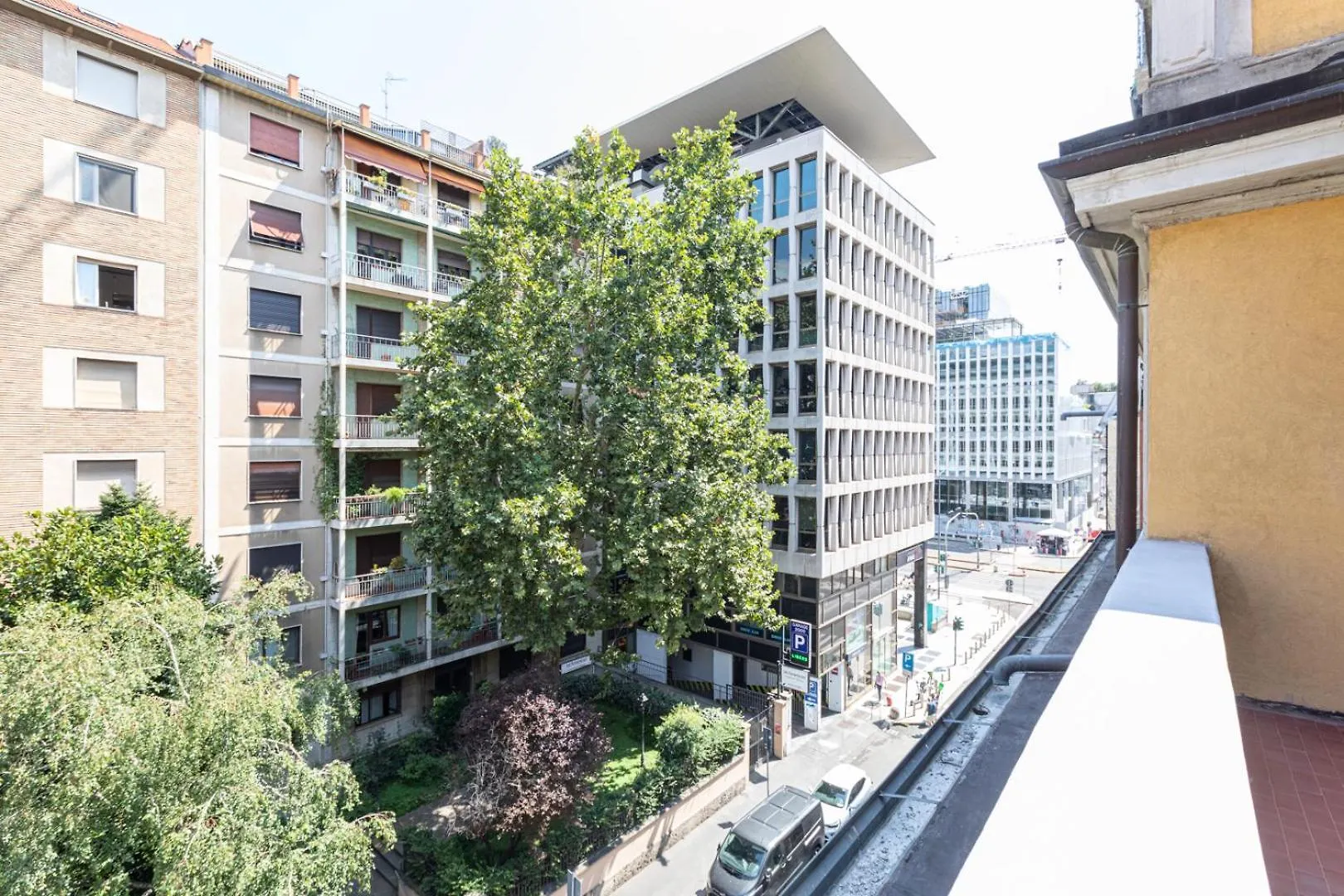 Centrale Suite With Balcony - Top Collection Milan Apartment