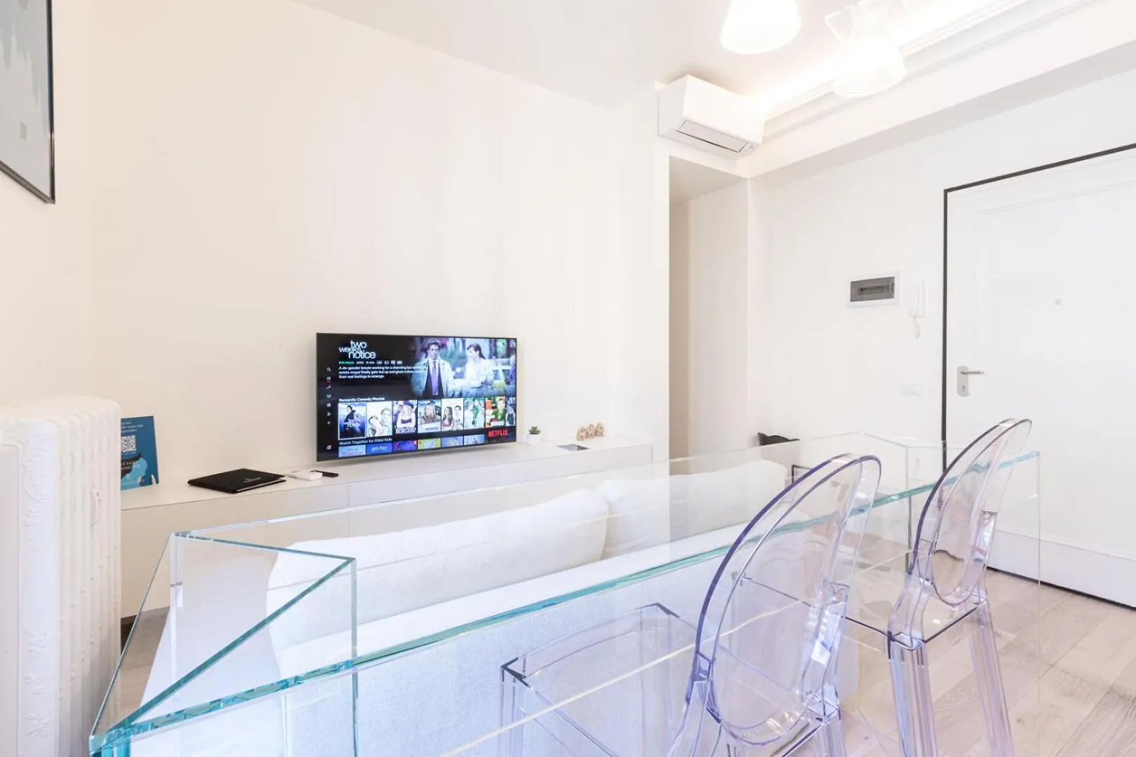 Centrale Suite With Balcony - Top Collection Милан Апартаменты